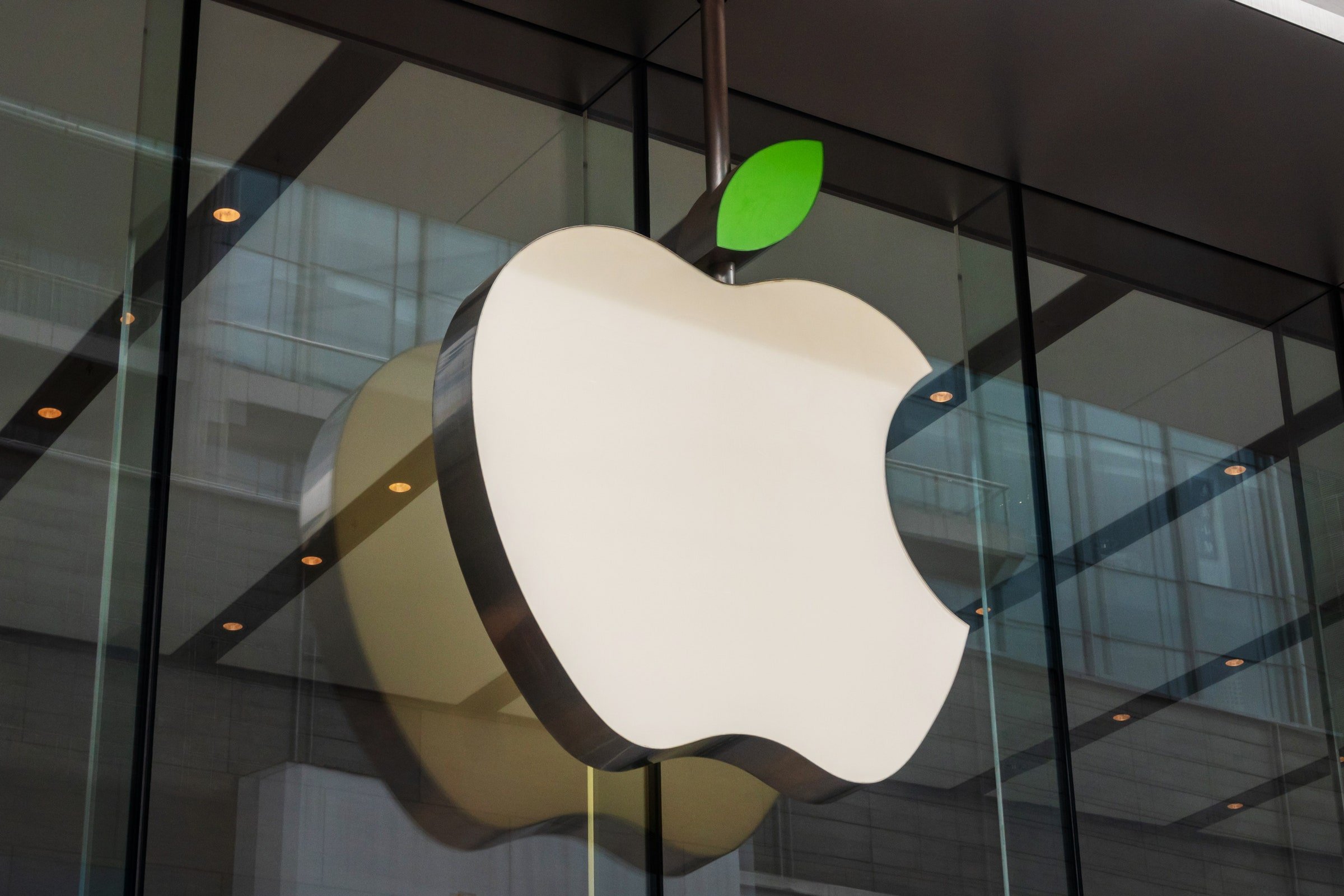 Apple mund të lançojë një headset me AR vitin e ardhshëm me fuqi llogaritëse të njejta me një Mac