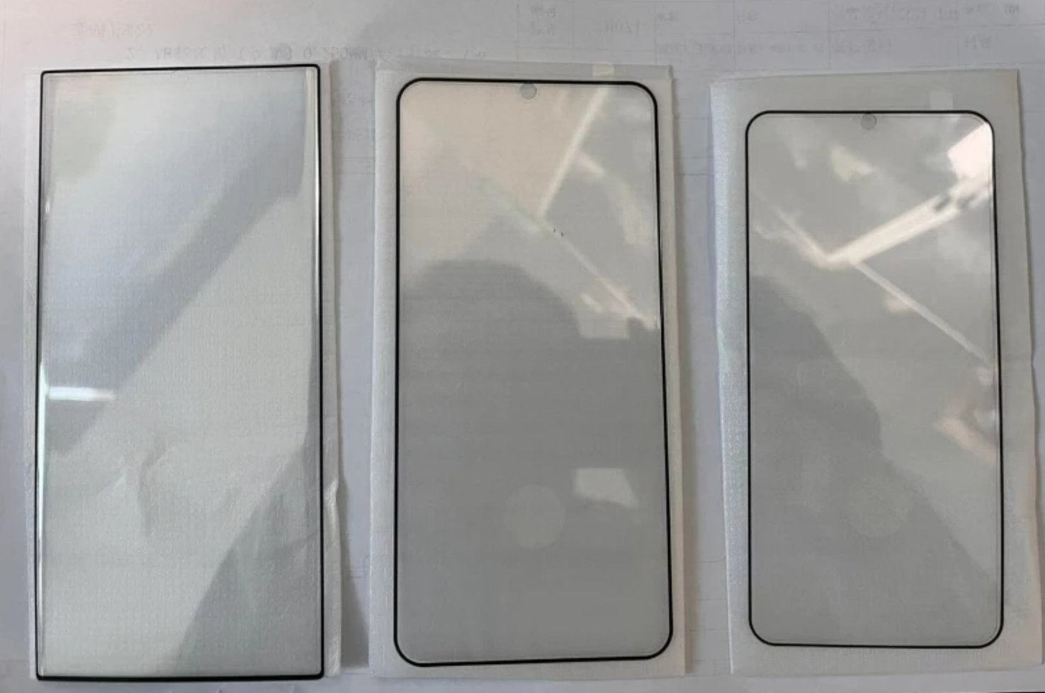Pamjet e bëra leak tregojnë madhësitë e ndryshme të ekraneve midis pajisjeve të linjës Galaxy S22