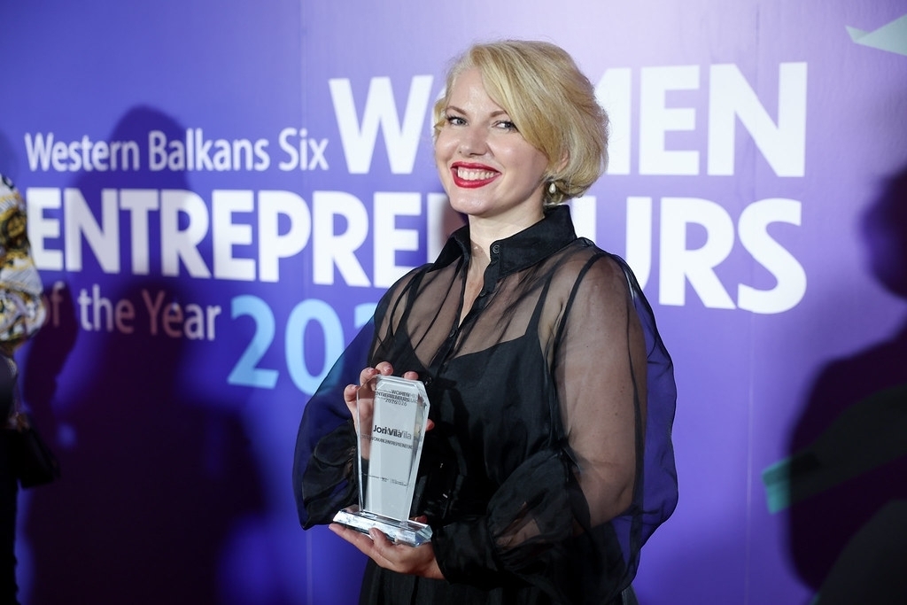 jori-vila-shpallet-social-star-woman-entrepreneur-2026-nga-rcc